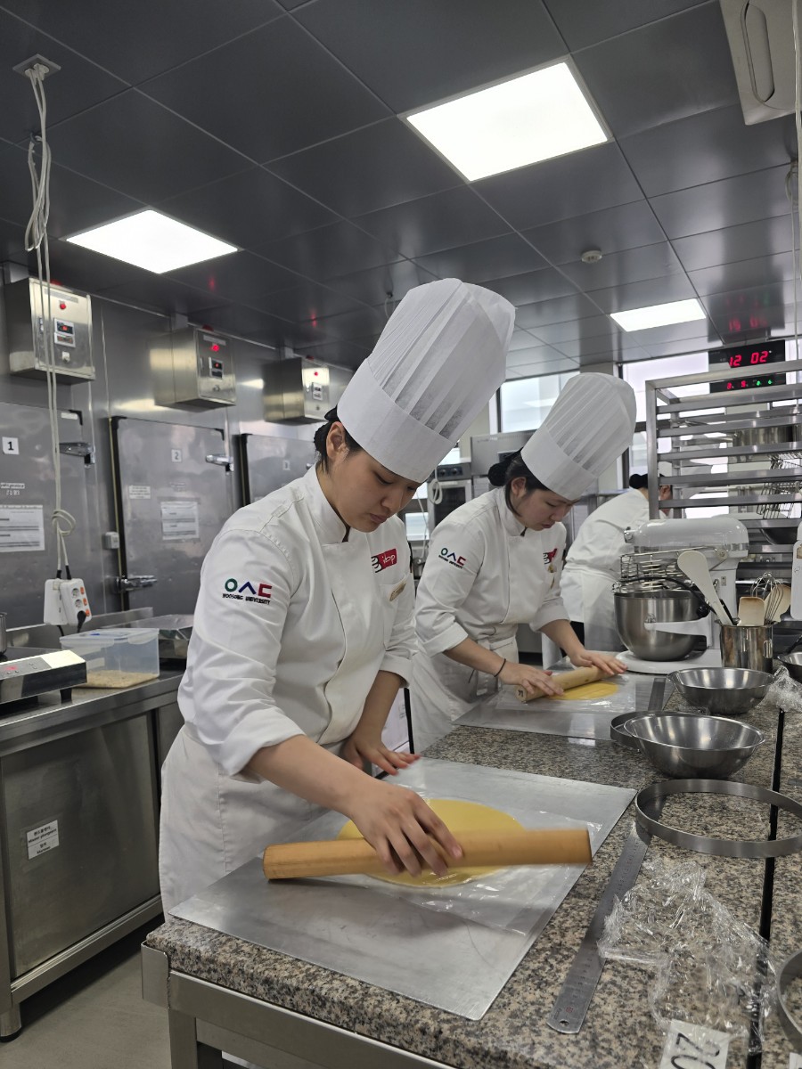 2025 Pâtisserie