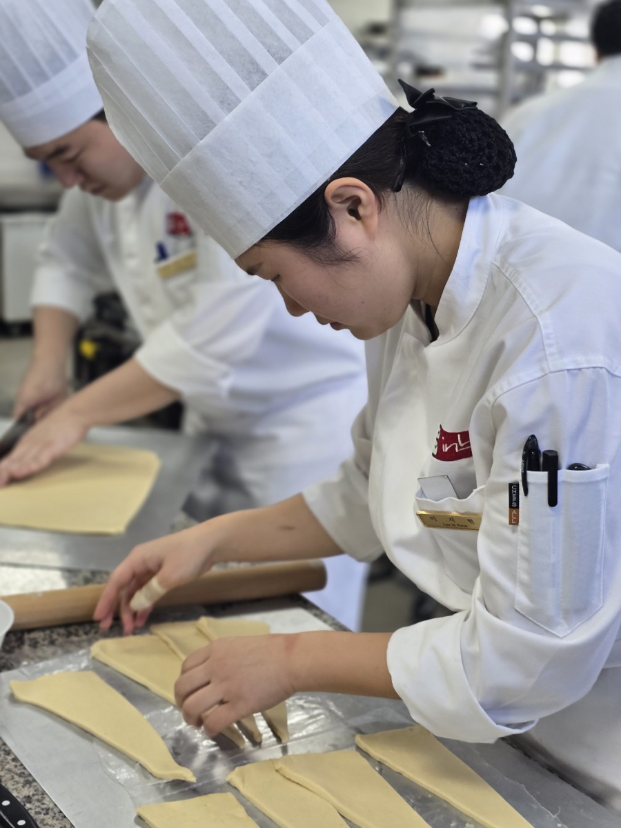 2025 Pâtisserie