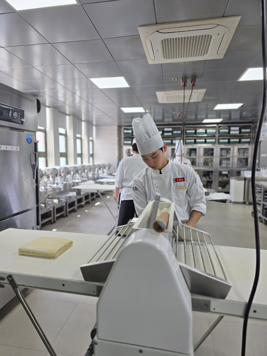 2025 Pâtisserie